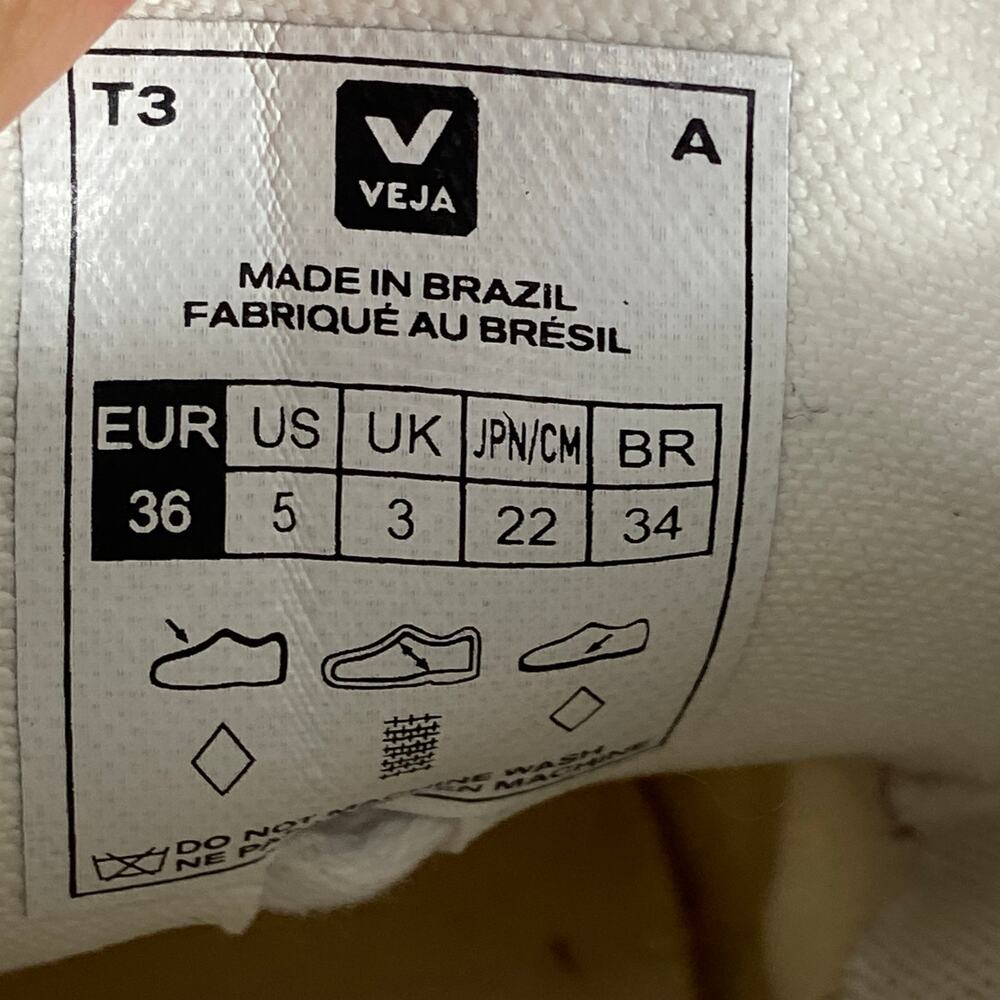 Veja White Pink Purple Lethear Sneaker Womens Size 5 - Picture 9 of 9